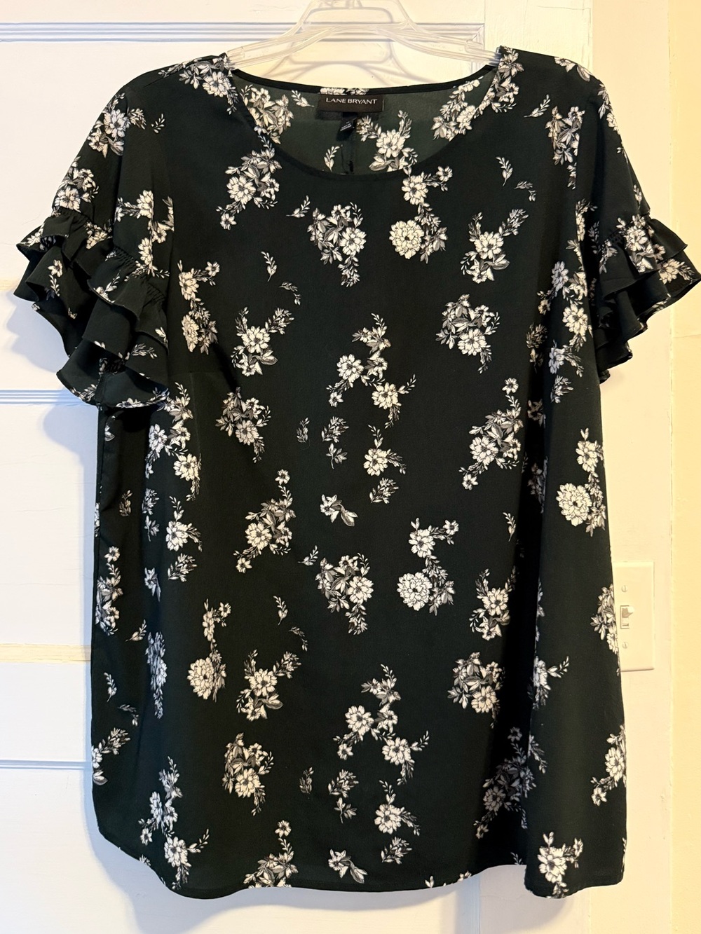 Lane Bryant Floral Top 14 Flitter Sleeve Hunter Green